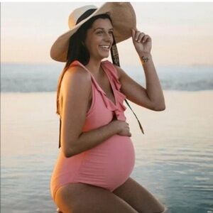 Kindred Bravely Maternity Swimsuit Pink Sz XXL One Piece